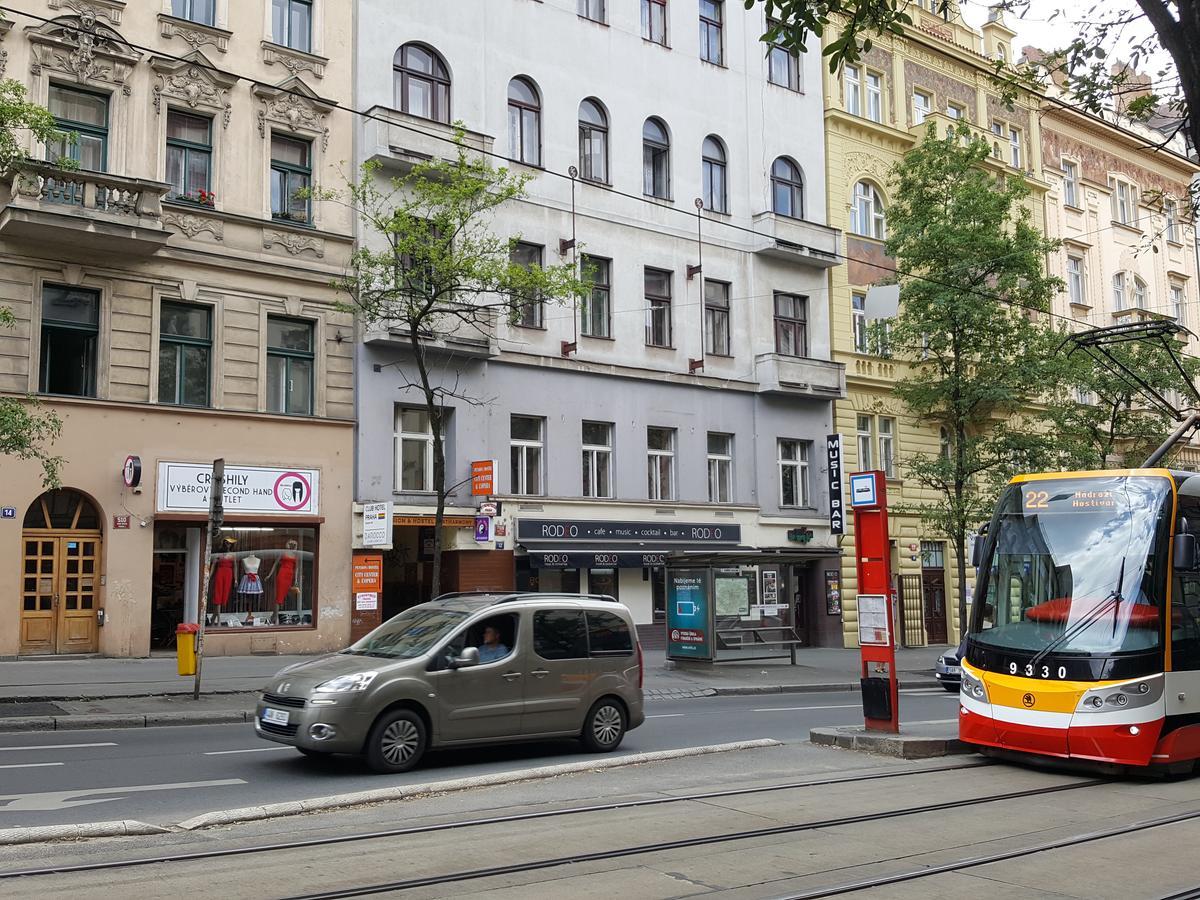 Pension City Center Praha Bagian luar foto